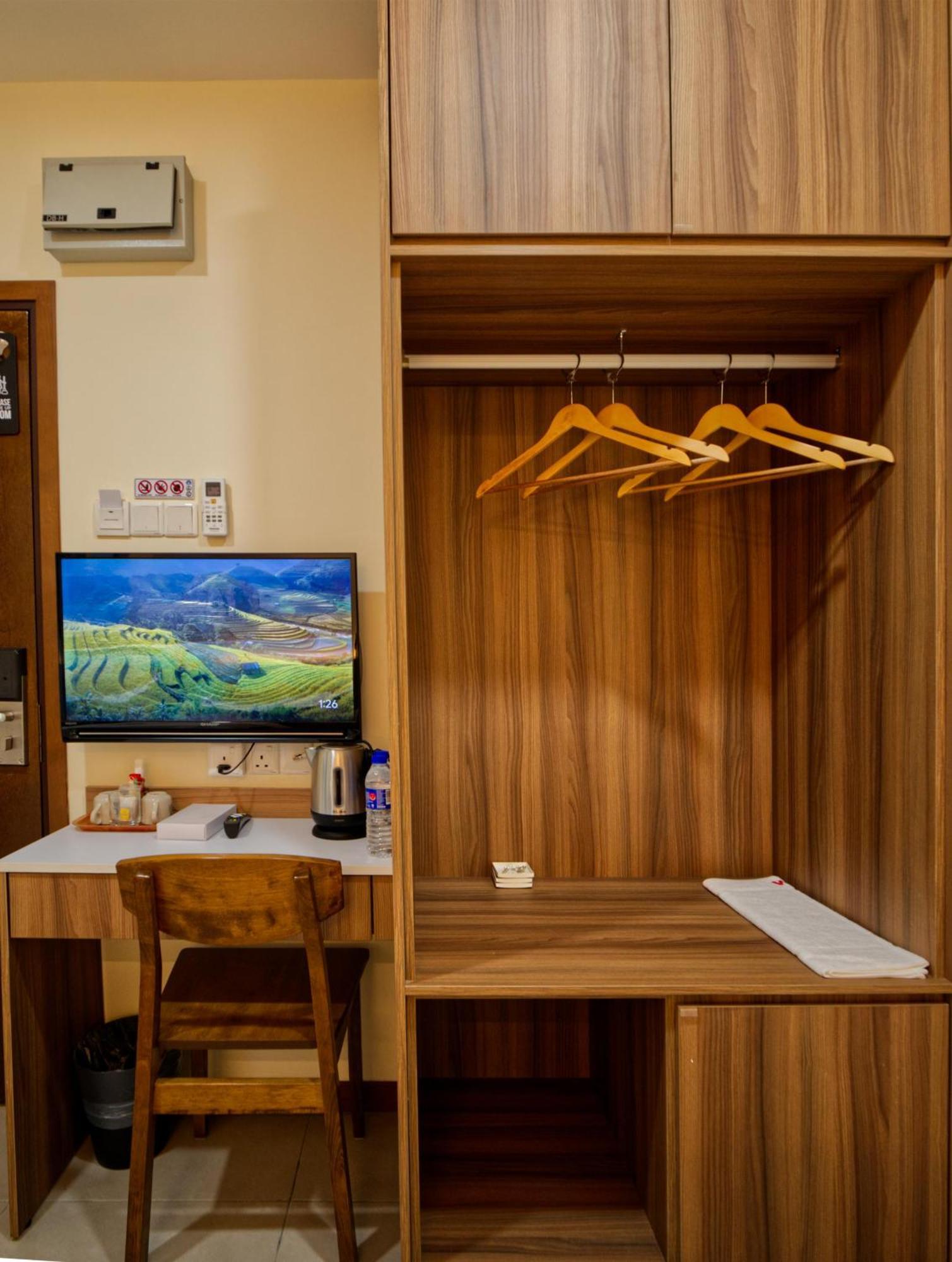 Weiss Hotels Kepong Baru Kampong Jawa Tengah 外观 照片